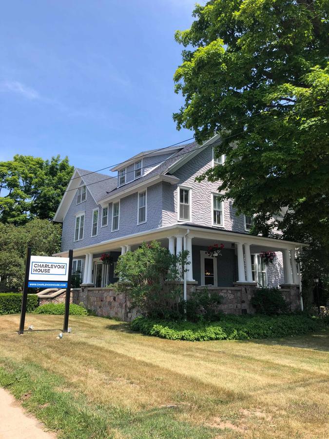 Charlevoix House B&B 외부 사진