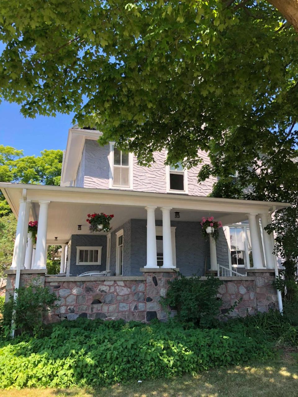 Charlevoix House B&B 외부 사진