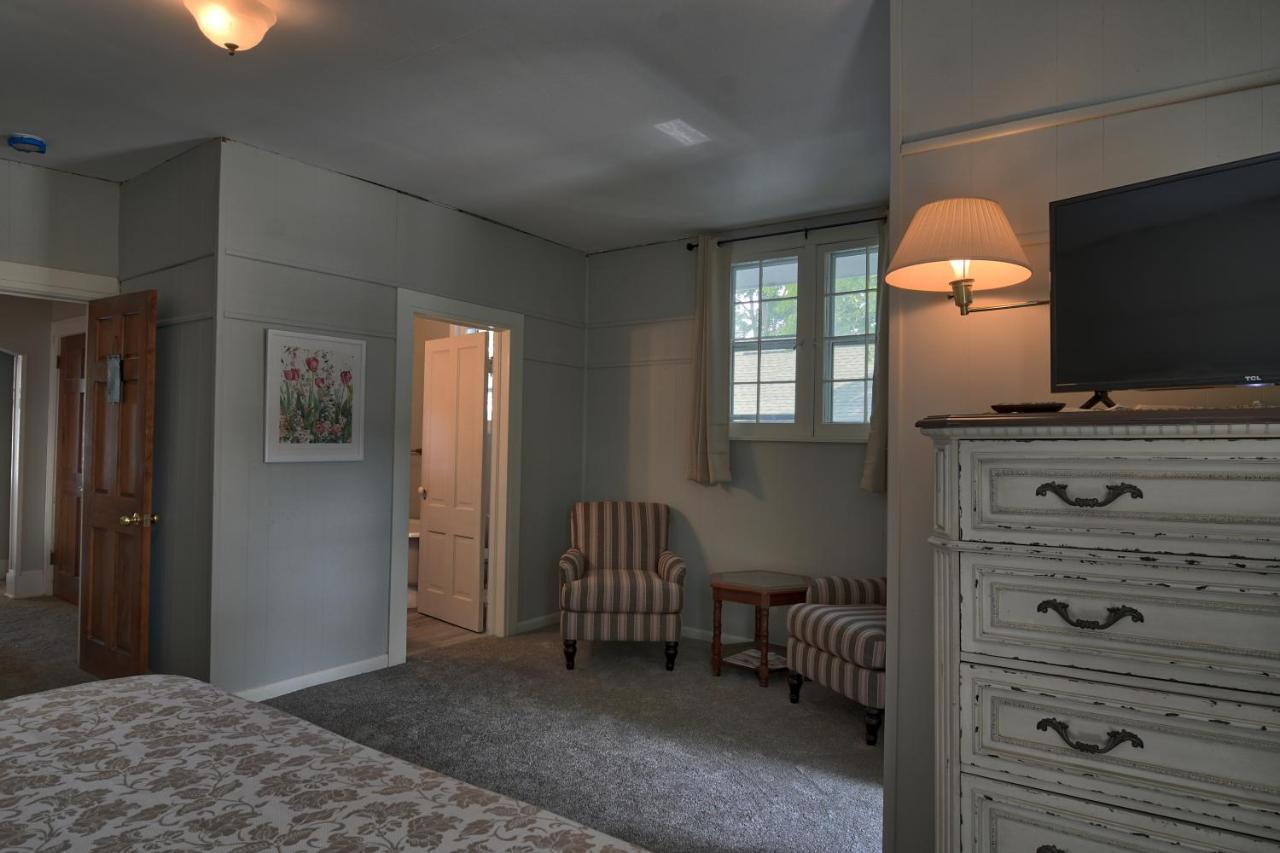Charlevoix House B&B 외부 사진