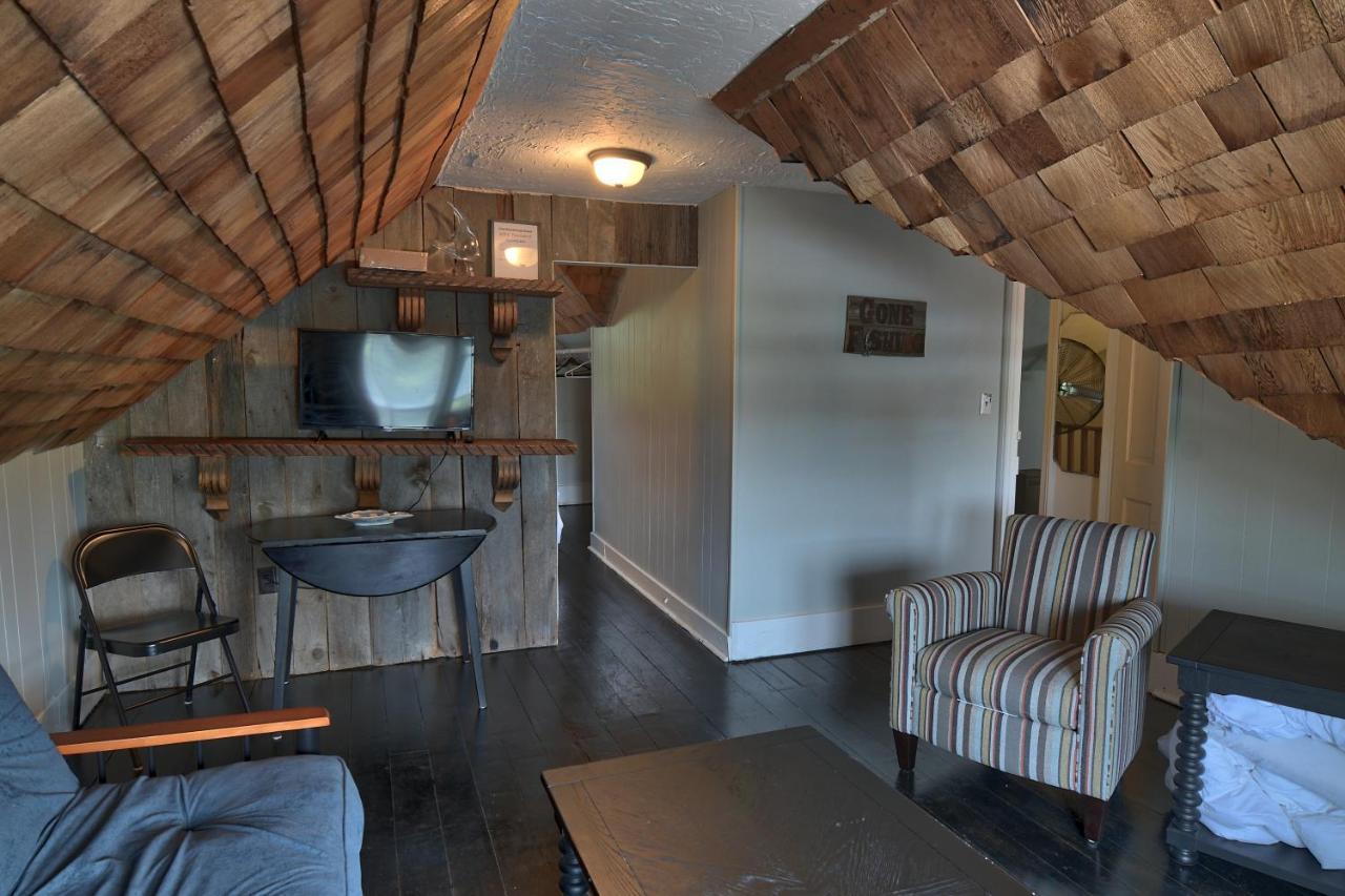 Charlevoix House B&B 외부 사진